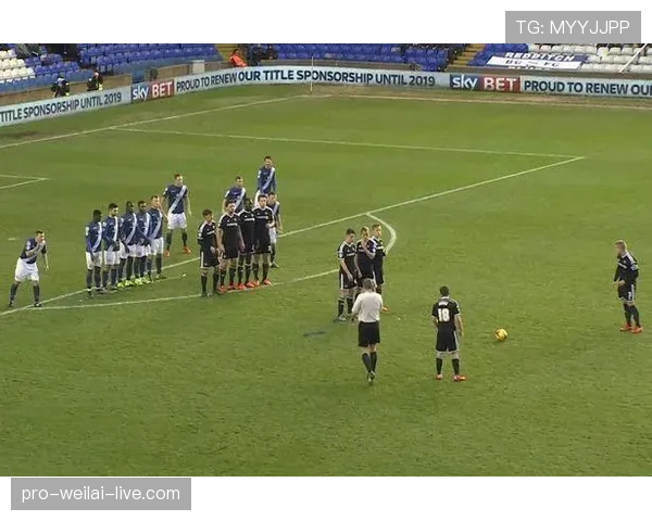 人墙规则详解任意球守方须退后9.15米与裁判执法